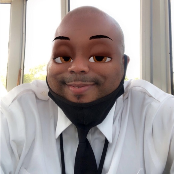 Meet your Posher, Larry - Picture 4 of 5